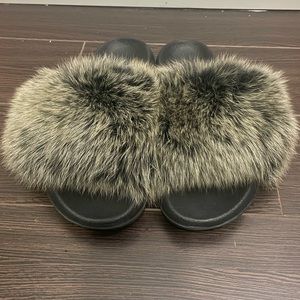 Faux Fur Slides